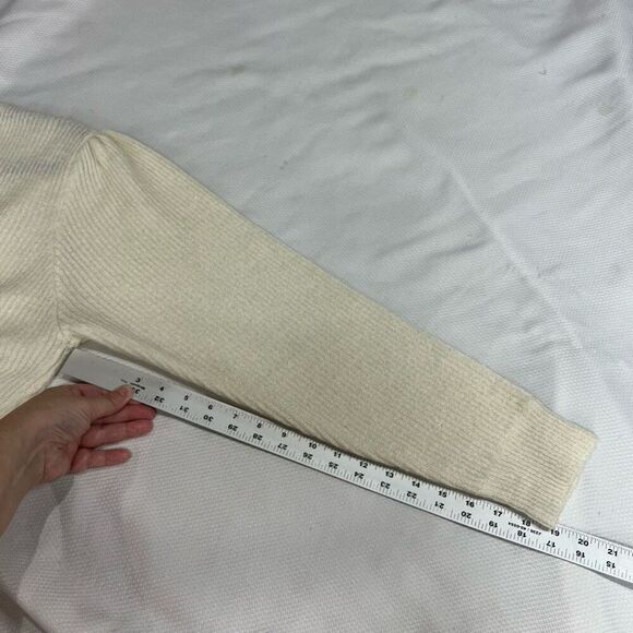 Vintage Ribbed Cream Pearl Button Up Cardigan - Picture 3 of 7